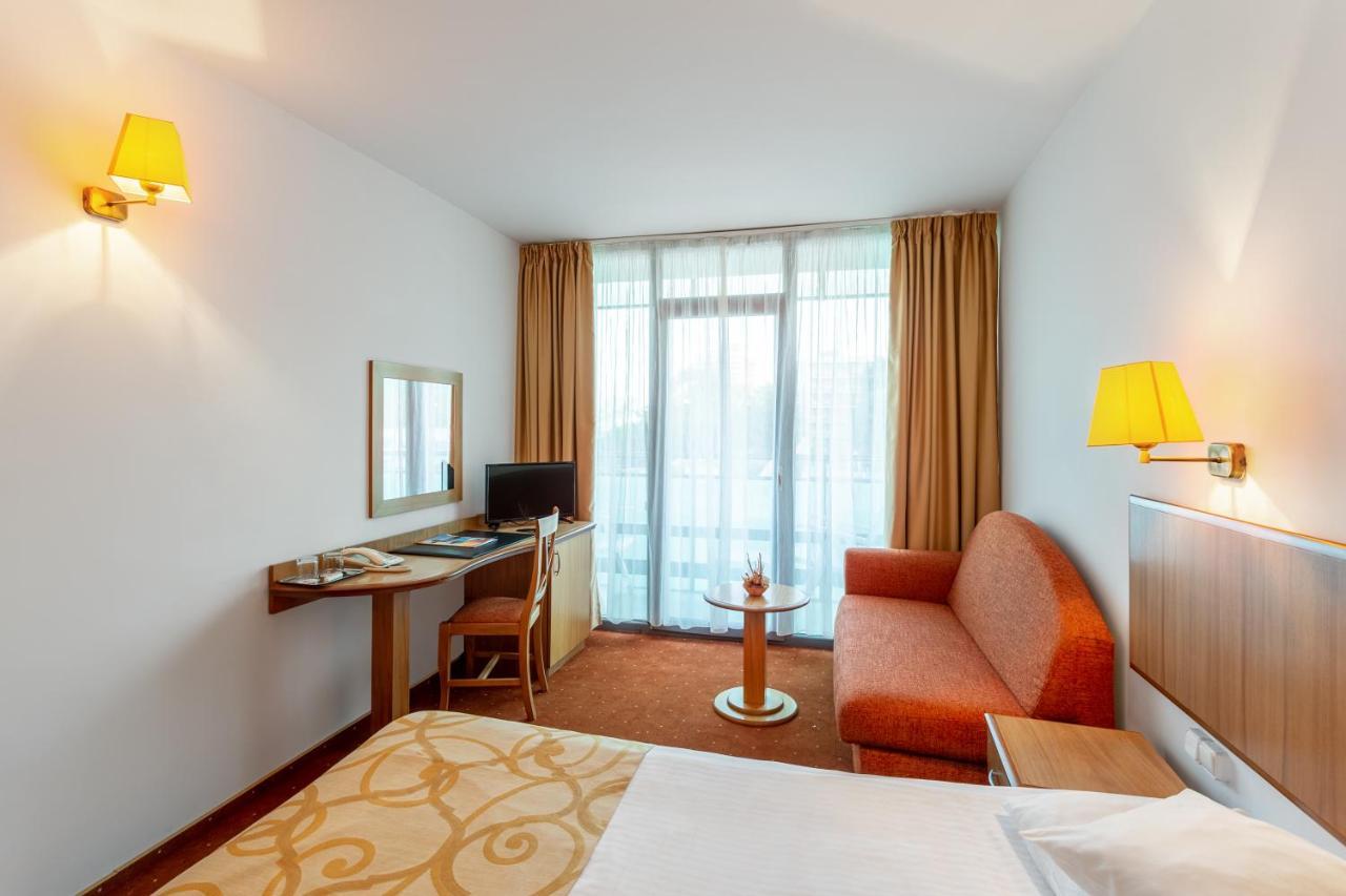 Hotel Cleopatra サターン エクステリア 写真